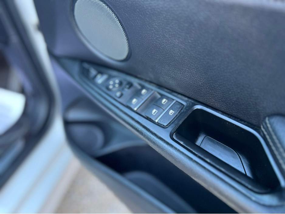 2017 BMW X5 - image 21