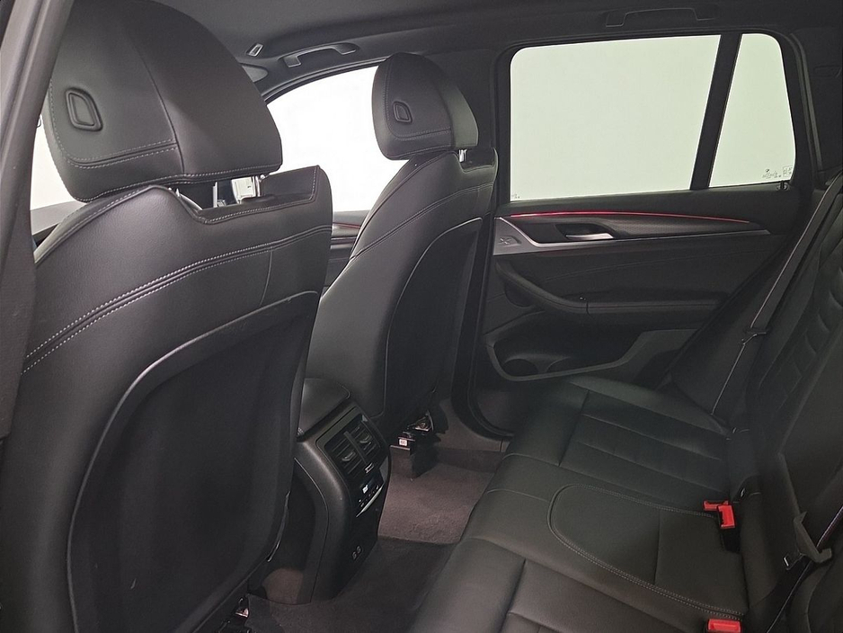 2023 BMW X3 - image 11