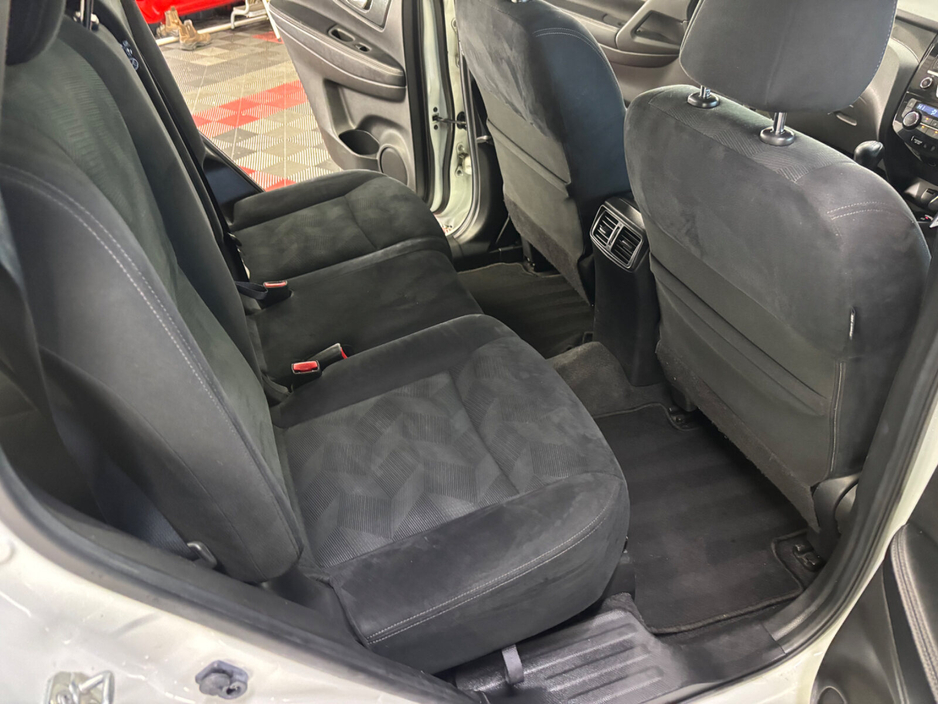 2016 Nissan X-Trail 1.6d SV 7 SEATS €12,950