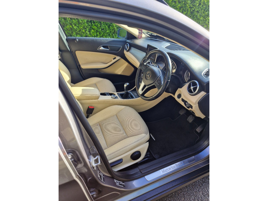 2014 Mercedes-Benz GLA Class - image 10