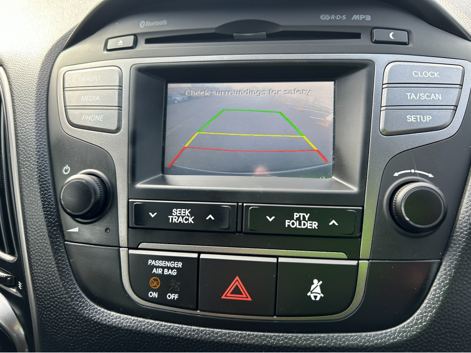 2015 Hyundai ix35 - image 9