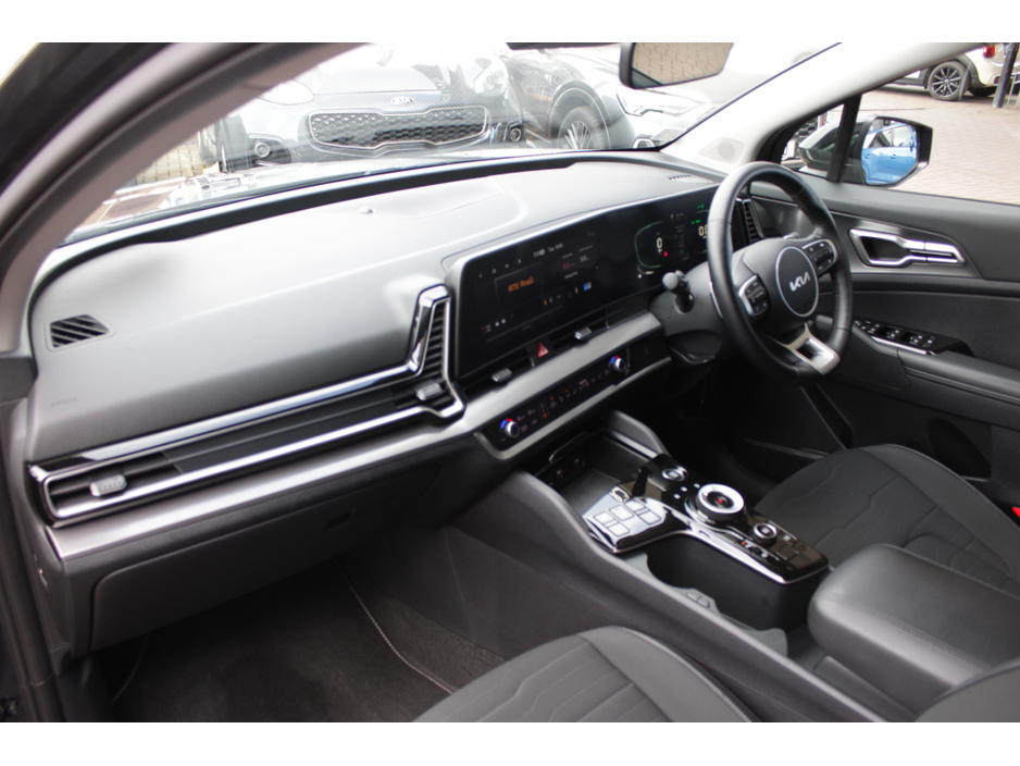 2023 Kia Sportage - image 24