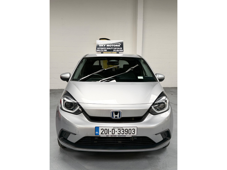 2020 Honda Fit - image 2