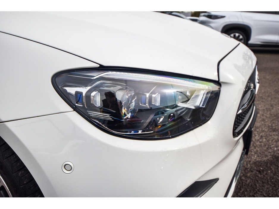 2021 Mercedes-Benz E Class - image 8