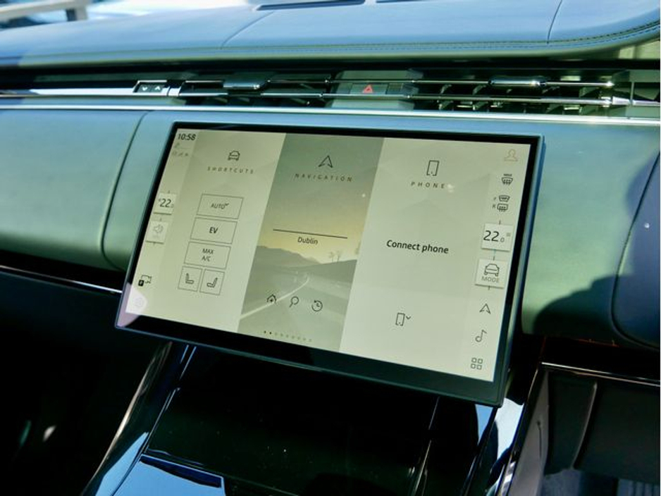 2026 Land Rover Range Rover Sport - image 17