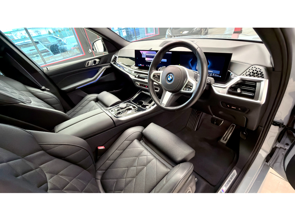 2025 BMW X5 50E MSPORT PRO €95,950