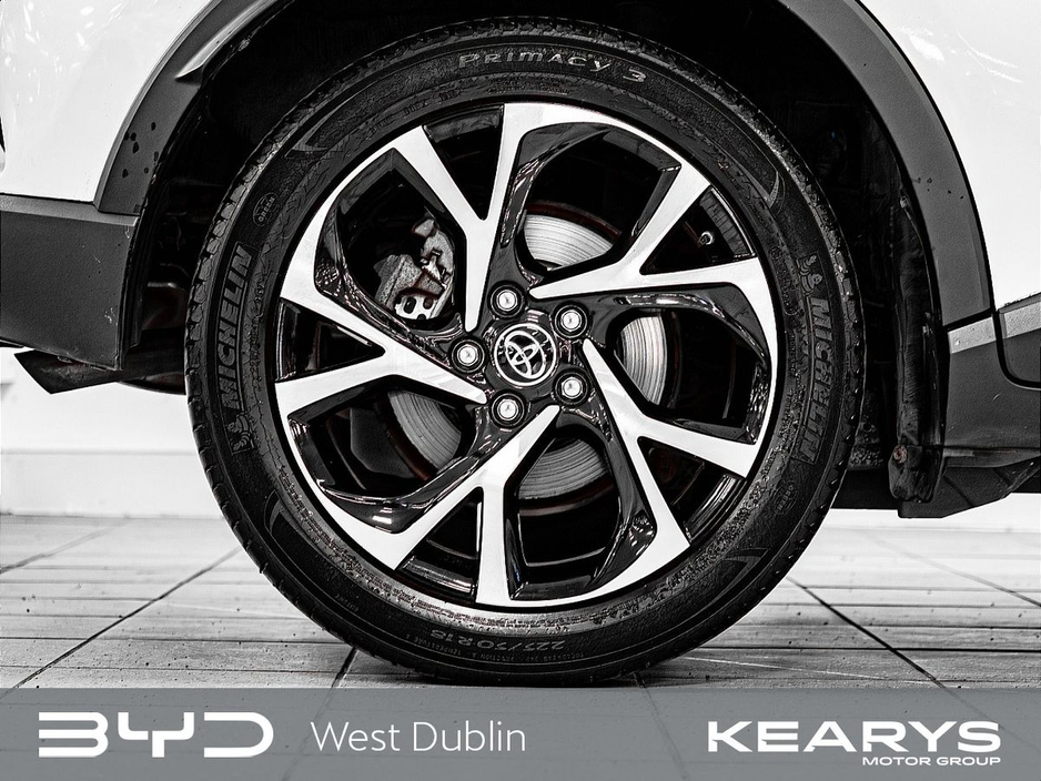 2019 Toyota C-HR - image 23