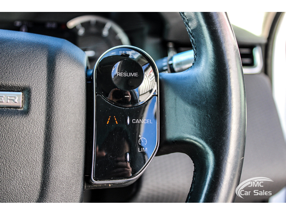 2020 Land Rover Range Rover Evoque - image 20