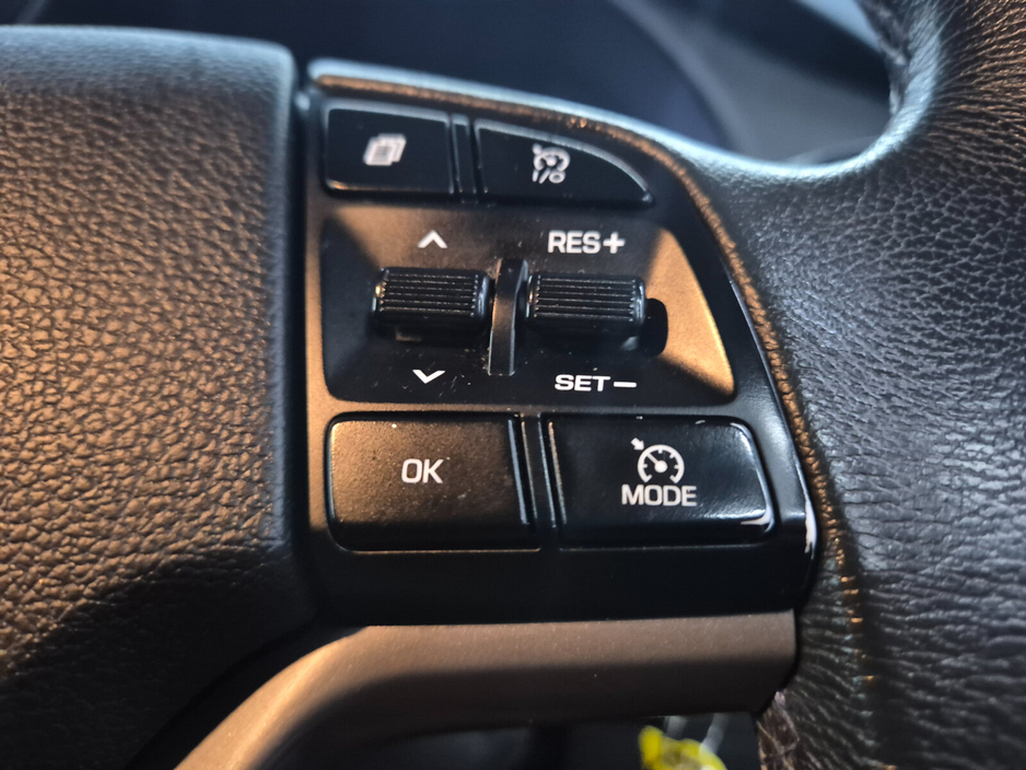 2017 Hyundai Tucson - image 8