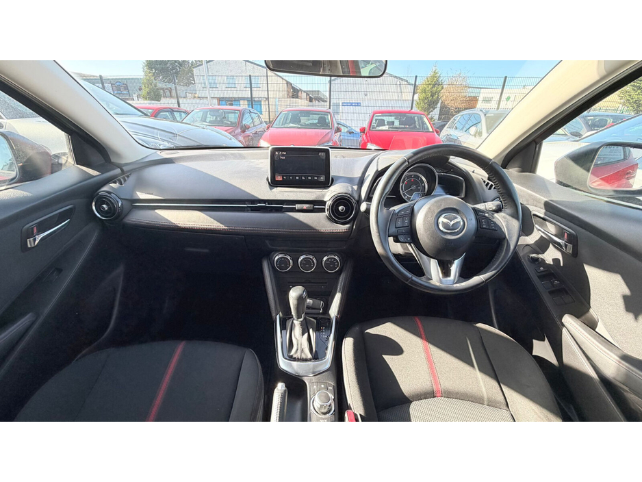 2015 Mazda Demio - image 13