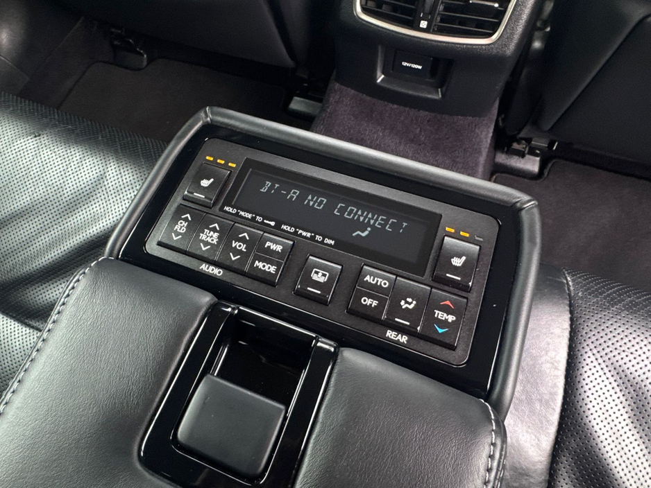 2013 Lexus GS 450 h - image 23