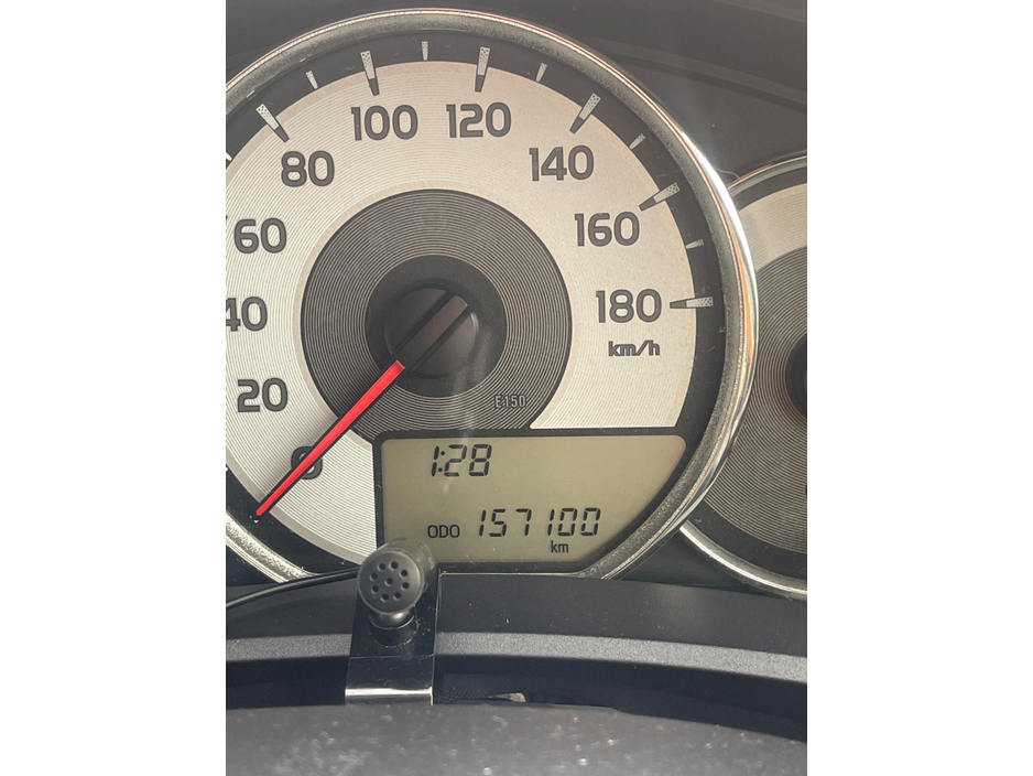 2013 Toyota Corolla FIELDER DBA-NZE161G 5DR AUTO €6,450