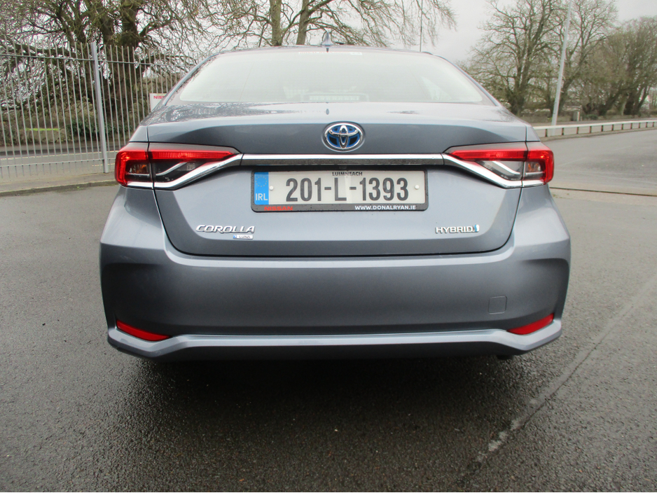 2020 Toyota Corolla - image 11