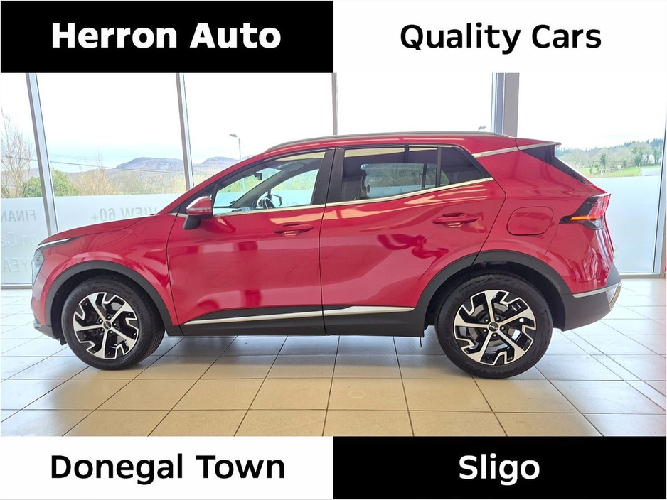 2022 Kia Sportage - image 3