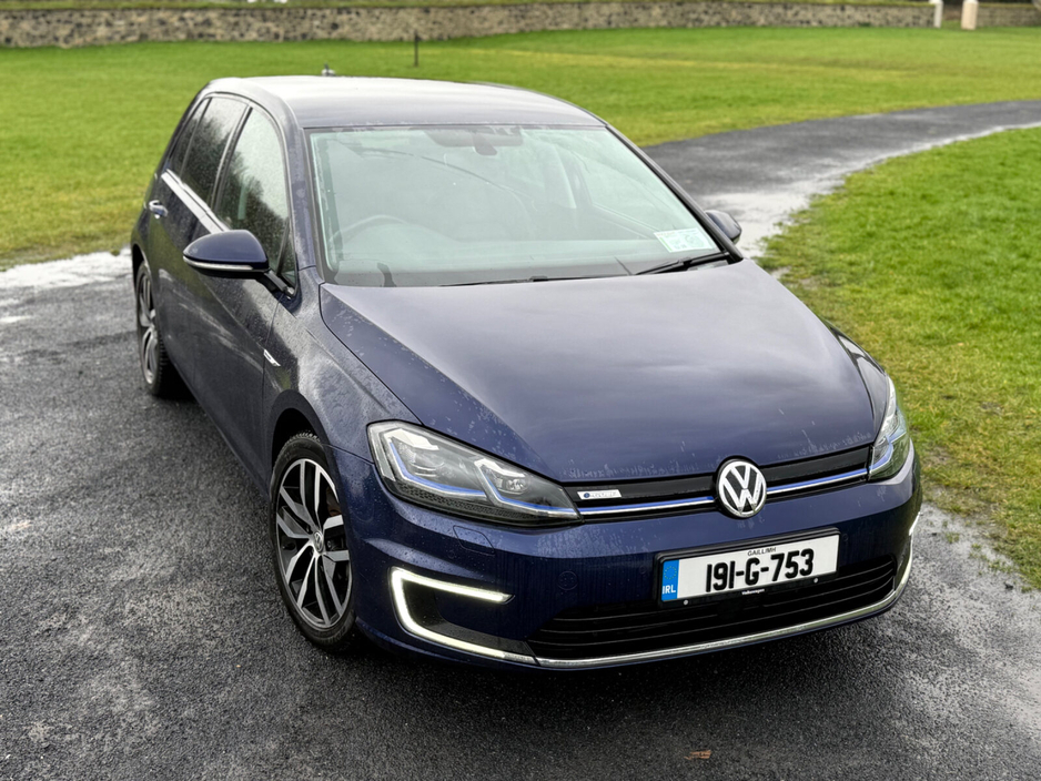 2019 Volkswagen Golf e-GOLF €10,990
