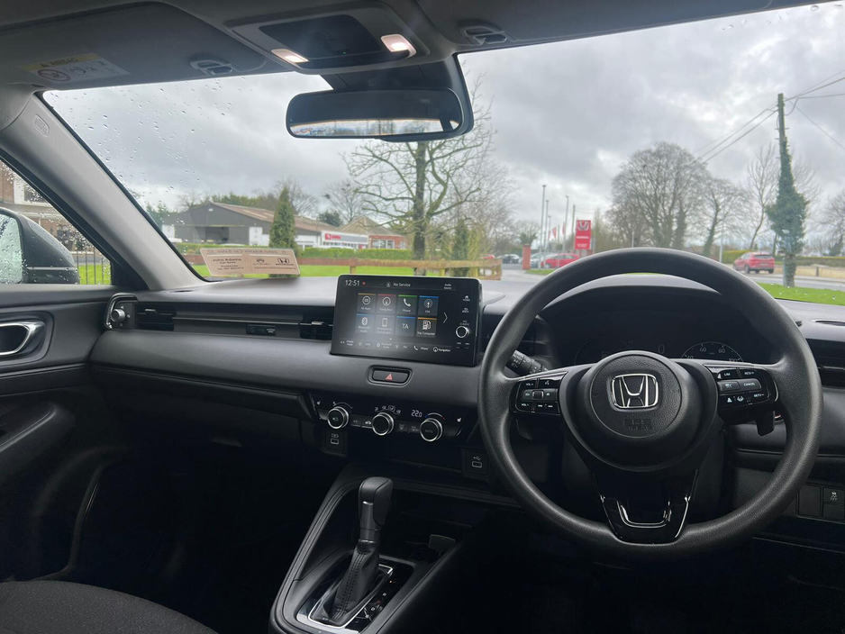 2024 Honda HR-V - image 10