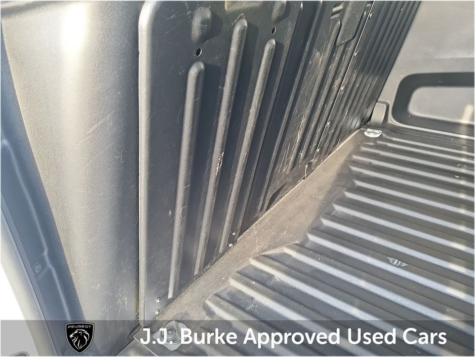 2025 Peugeot Partner PARTNER PRO PLUS1.5 HDI 100 65