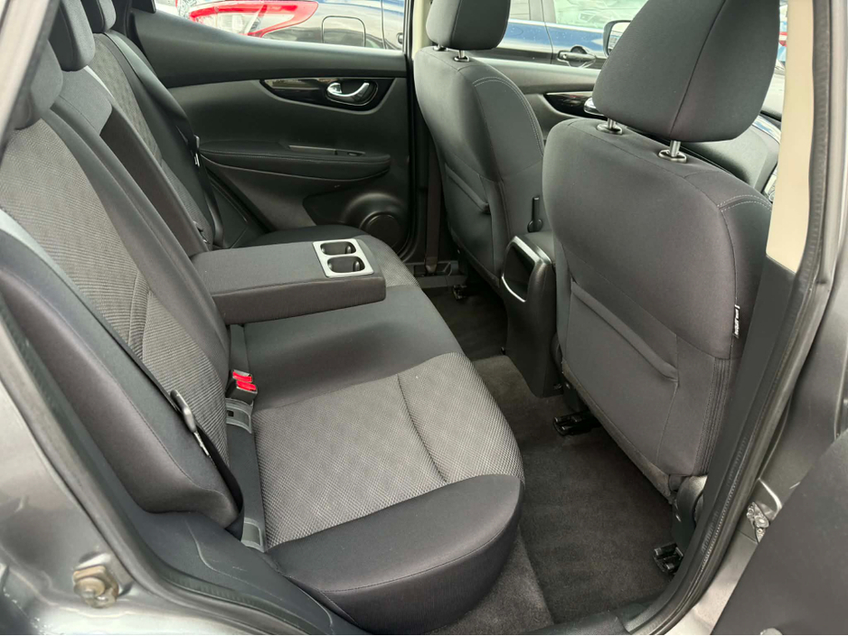 2017 Nissan Qashqai 1.5 SV **LOW KM'S** €13,950