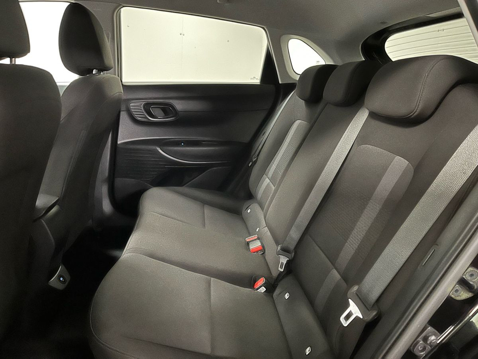 2024 Hyundai i20 Deluxe Plus Auto - Reversing Camera - Air-Conditioning - Cruise Control - Auto Lights/Wipers - Apple CarPlay/Android Auto €24,950