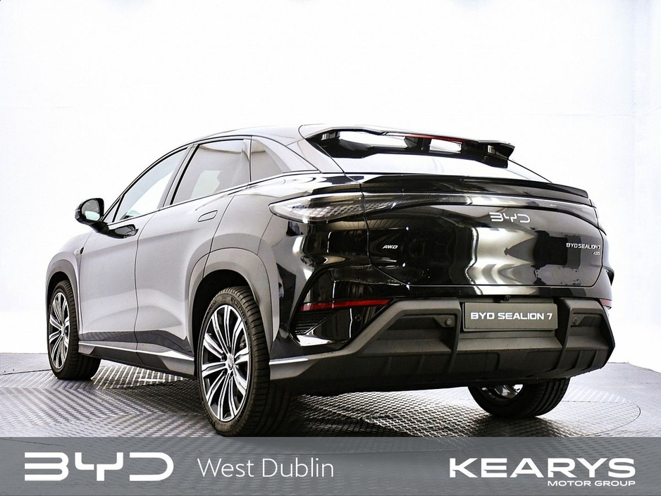 2026 BYD Sealion 7 - image 7