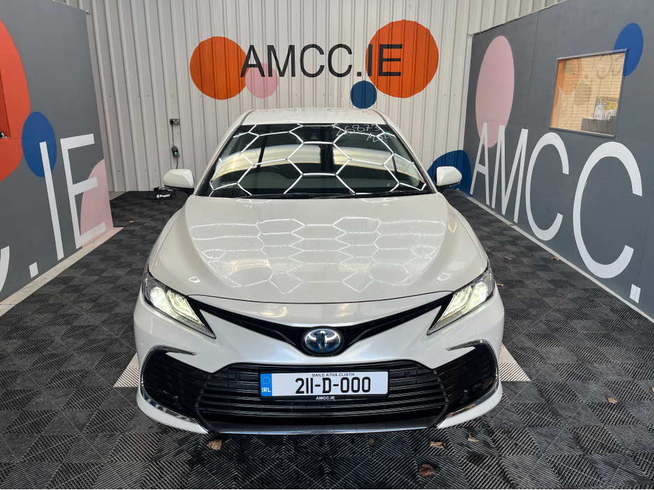 2021 Toyota Camry 2021 TOYOTA CAMRY 2.5L HYBRID / 98K KMS / ADAPTIVE CRUISE CONTROL, REVERSE CAMERA & MORE €28,950