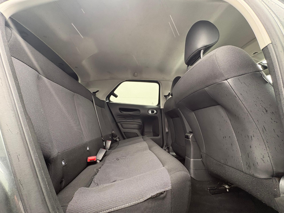 2015 Citroen C4 Cactus - image 4