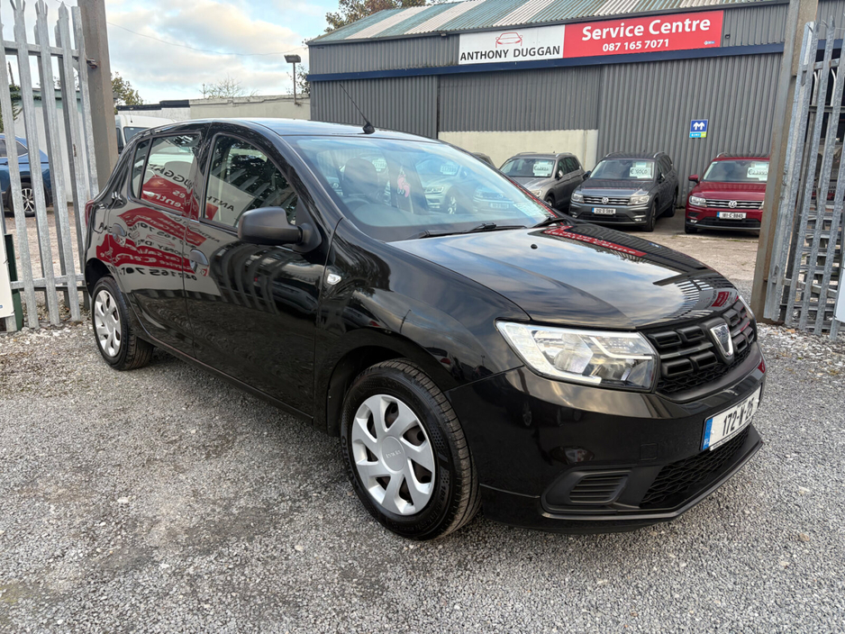 2017 Dacia Sandero 1.0 75 ALTERNATIVE €8,995