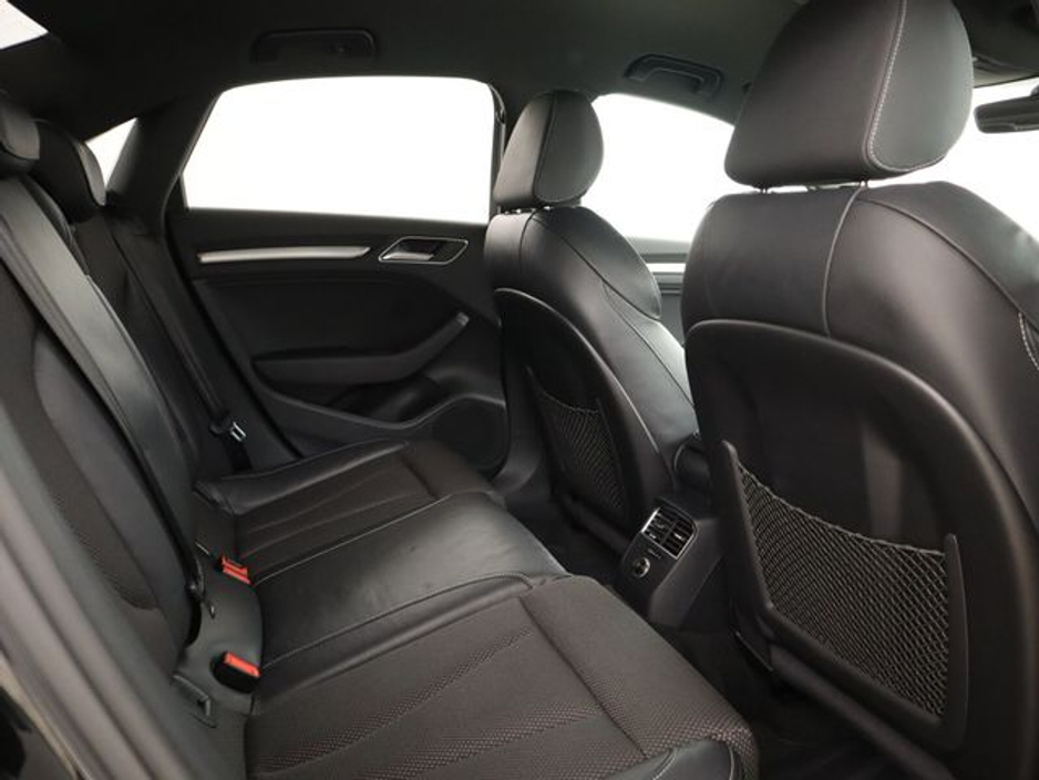 2016 Audi A3 - image 11