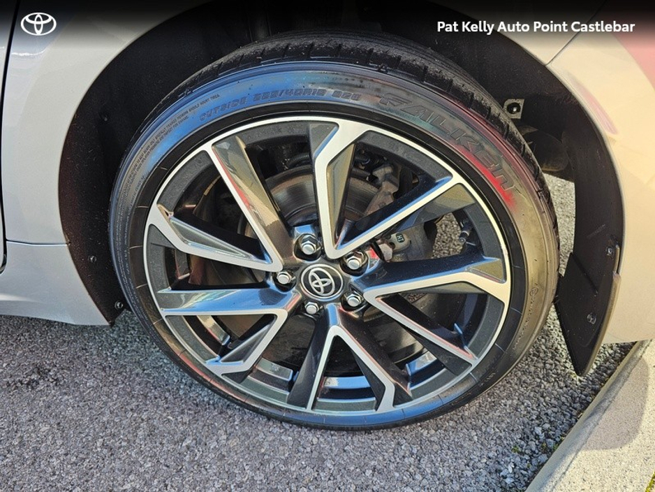 2024 Toyota Corolla - image 17