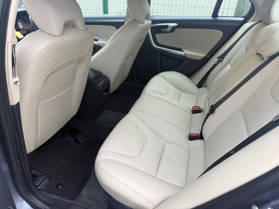 2016 Volvo S60 D2 (120hp) SE €6,950