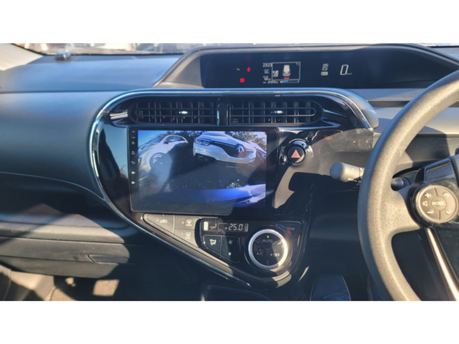 2019 Toyota Aqua - image 18