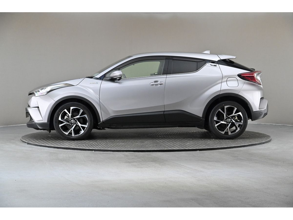 2019 Toyota C-HR 1.8 HYBRID *HALF LEATHER*REVERSE CAM*10"ANDROID CAR PLAYER* €21,490