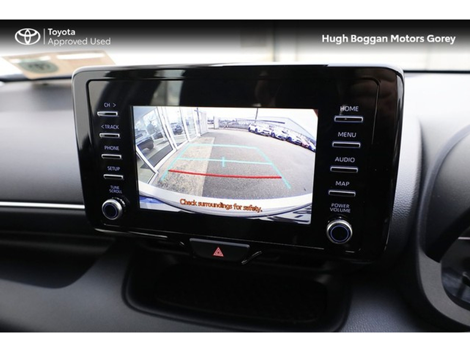 2022 Toyota Yaris  €16,950