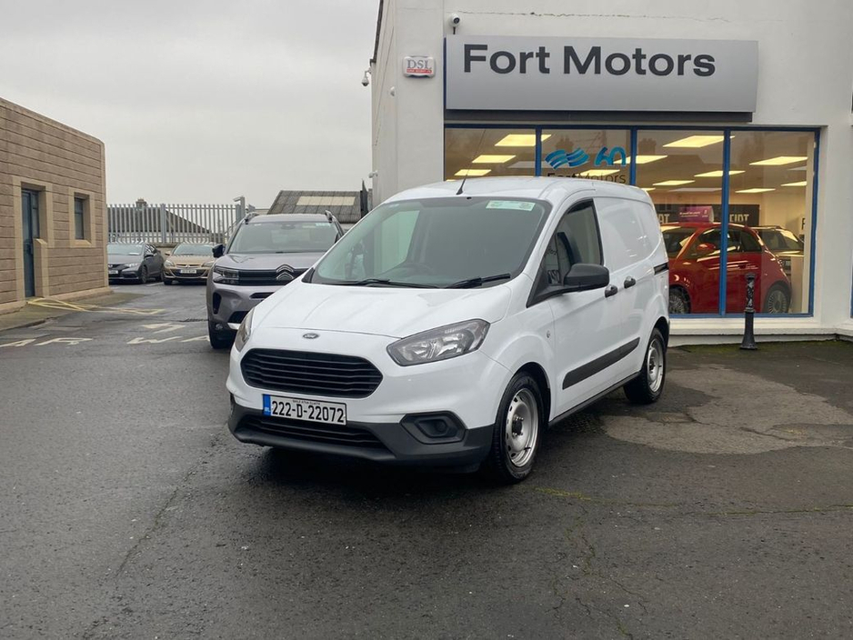 2022 Ford Transit Courier Base 1.5TD 75PS M6 2DR €11,000
