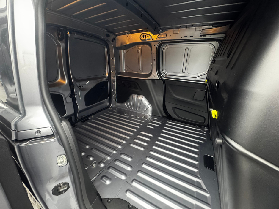 2025 Opel Combo - image 12