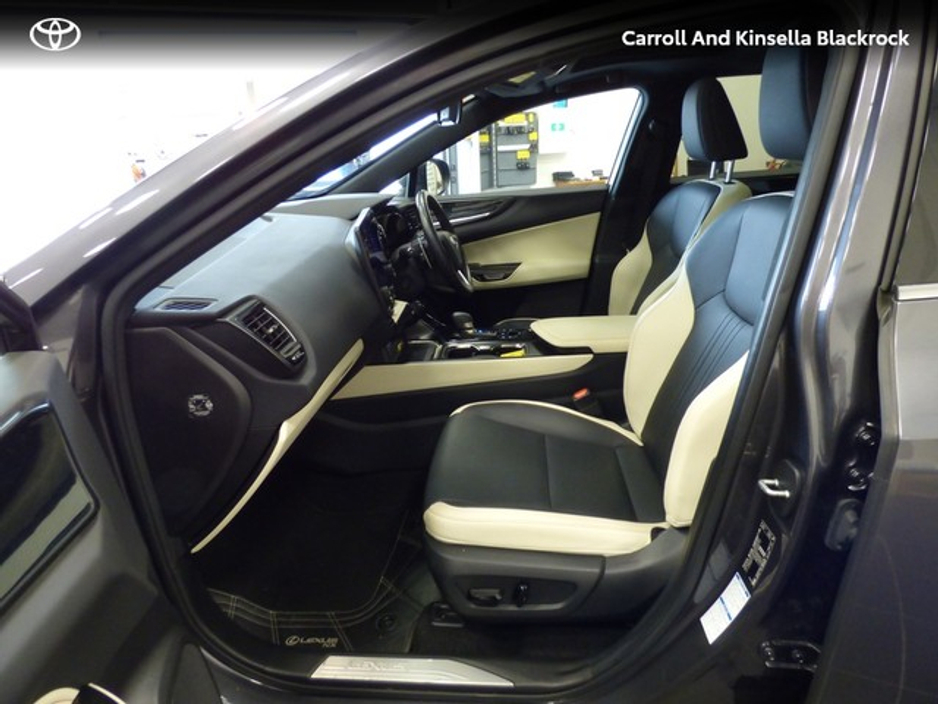 2023 Lexus NX 450 h+ - image 5