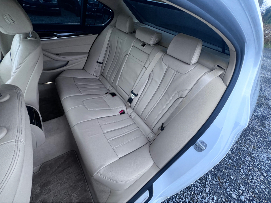 2017 BMW 5 Series 2017 BMW 5 Series 523D Luxury Edition €24,950