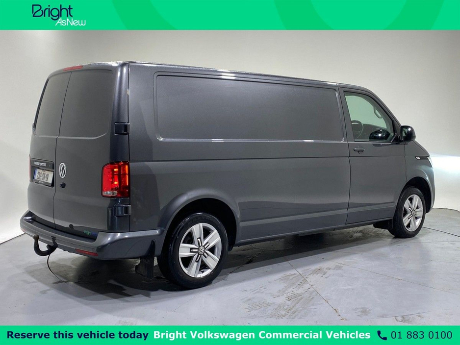 2023 Volkswagen Transporter - image 9