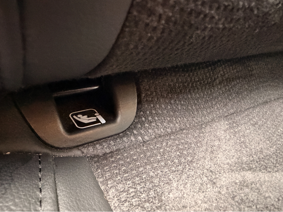 2017 Suzuki Vitara - image 10