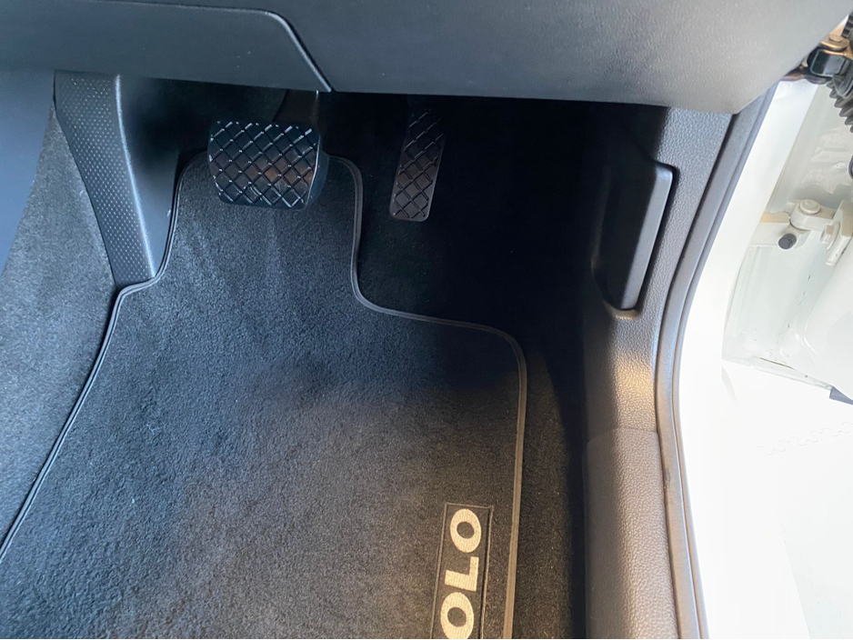 2017 Volkswagen Polo - image 20