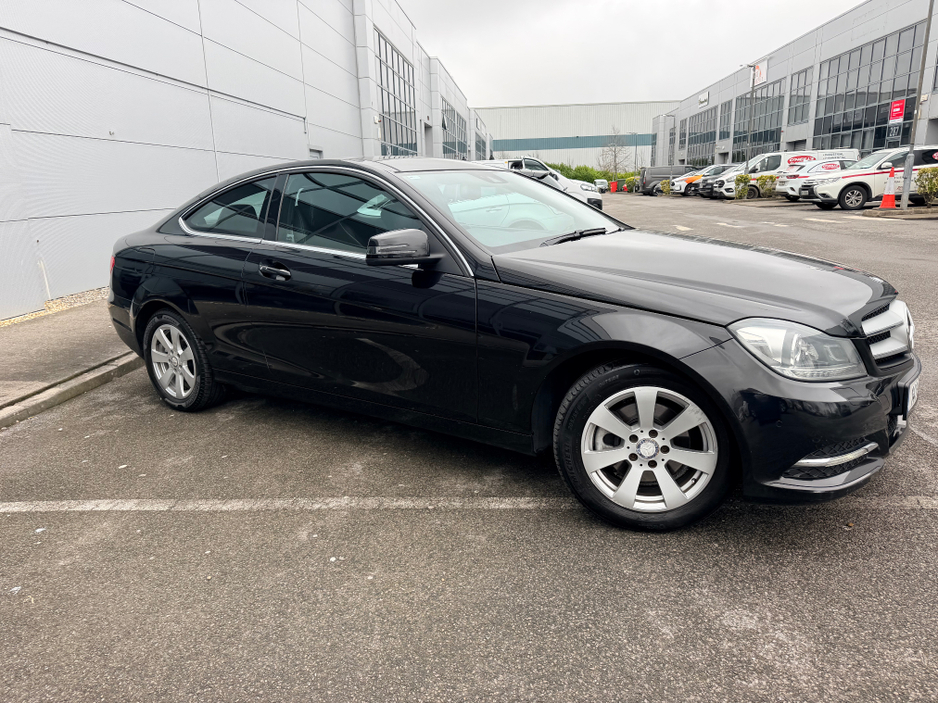 2014 Mercedes-Benz C Class - image 7