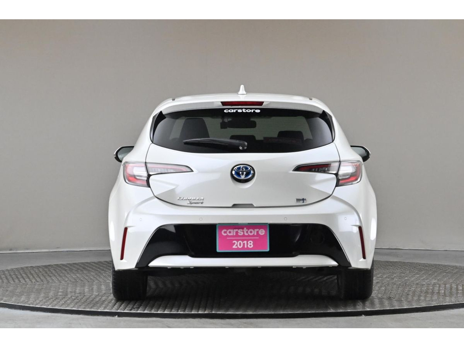 2018 Toyota Corolla - image 8