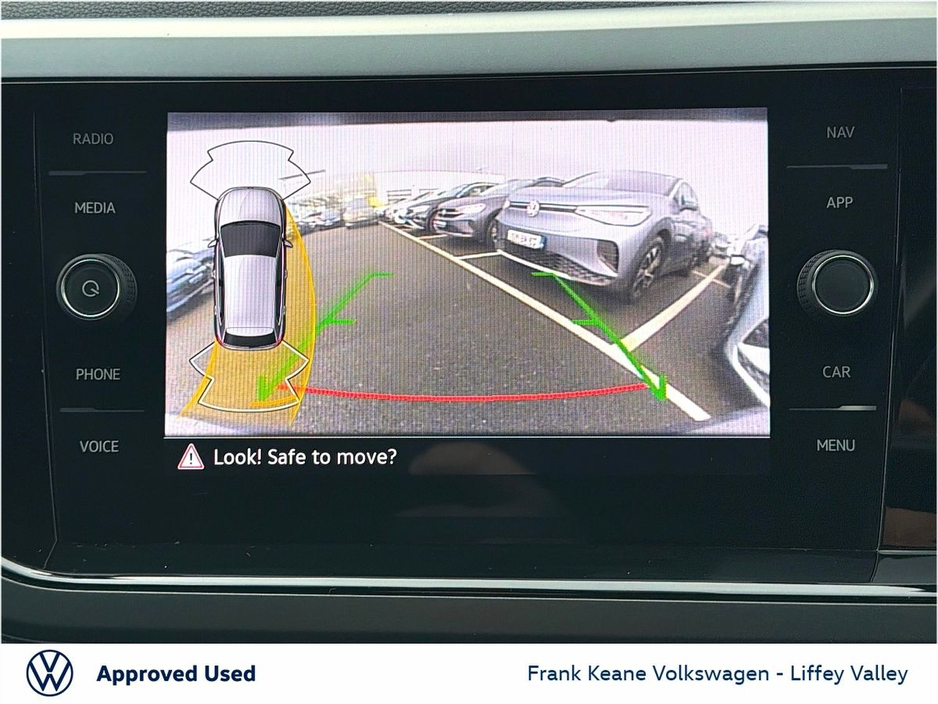 2023 Volkswagen Polo - image 13