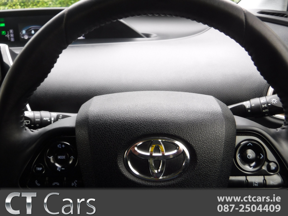 2018 Toyota Prius 1.8 AUTO HYBRID LOW MILES HIGH SPEC €15,950