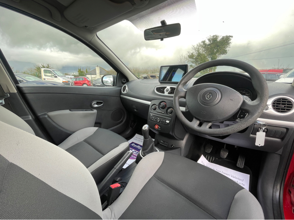 2012 Renault Clio III EXPRESSION 1.2 PETROL LOW KM €4,750