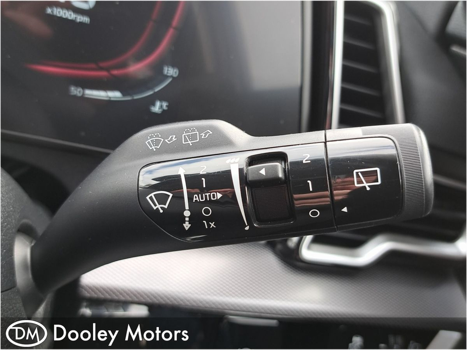 2023 Kia Sportage - image 24