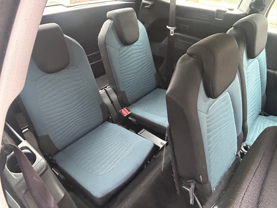 2016 Citroen C4 - image 15