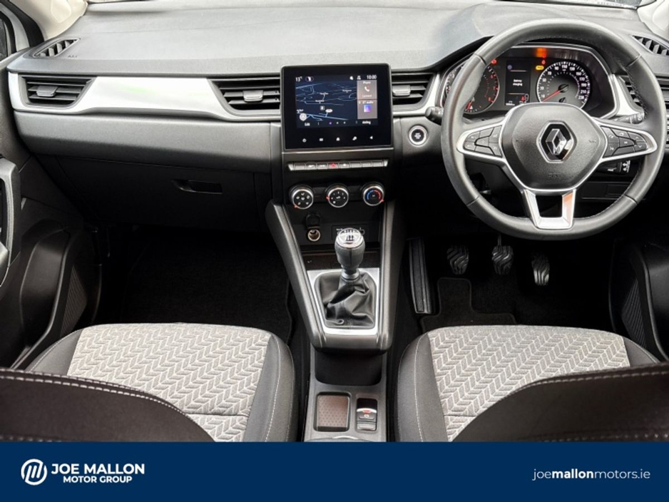 2022 Renault Captur - image 4