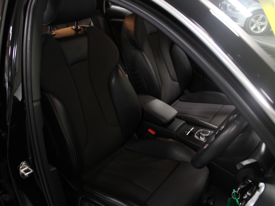 2018 Audi A3 - image 24