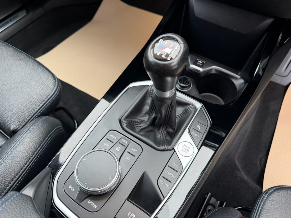 2020 BMW 1 Series - image 27